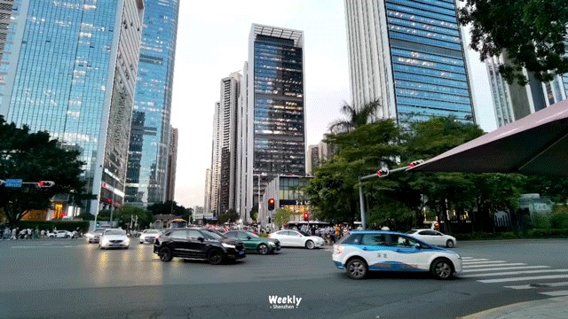 南山科技园里被掏空的年轻人来到按摩店充电回血